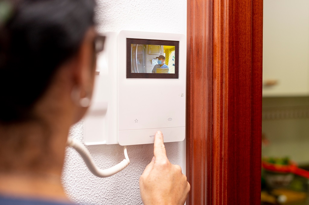 Apartment System Ultimate Buyer's Guide [2023] Forbel Alarms